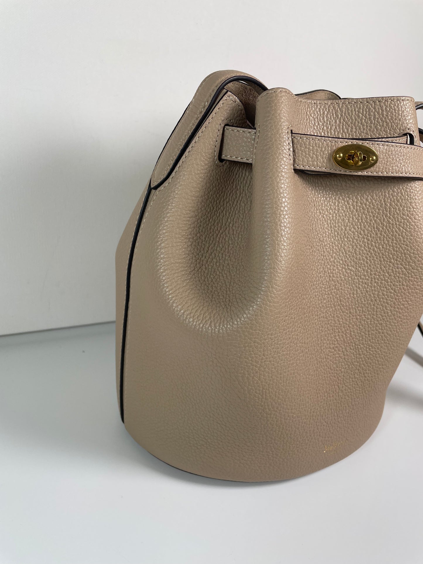 Preloved Mulberry Abbey Bucket Bag