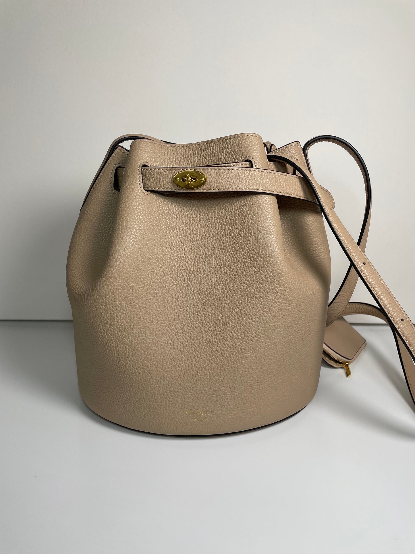 Preloved Mulberry Abbey Bucket Bag