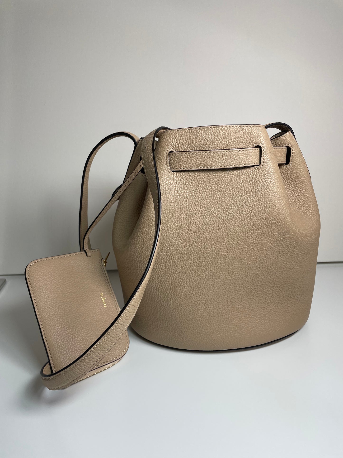 Preloved Mulberry Abbey Bucket Bag