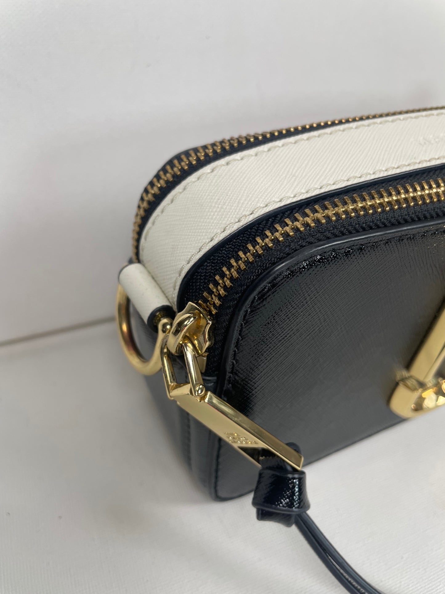 Preloved Marc Jacobs Snapshot Crossbody Bag