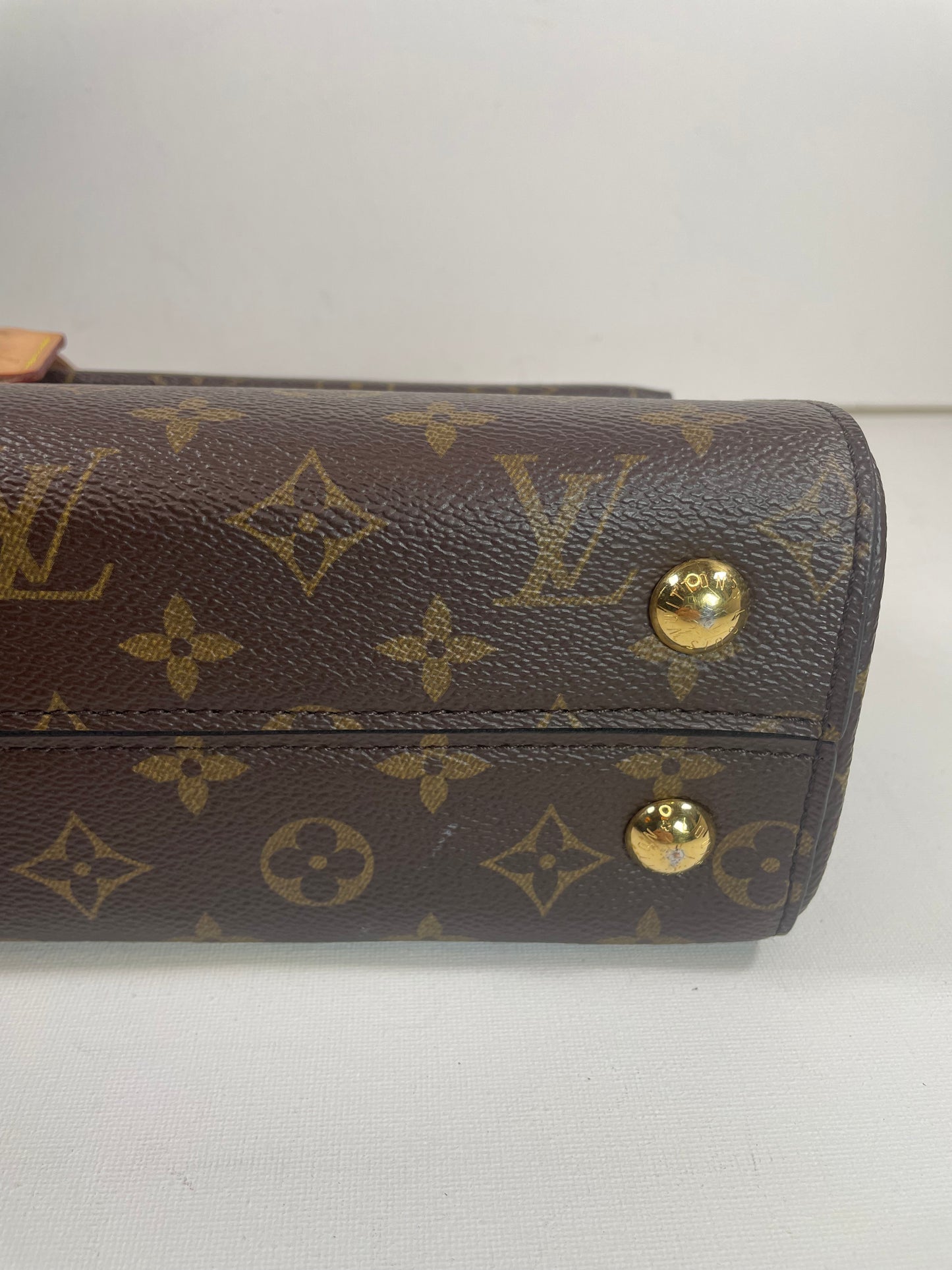 Preloved Louis Vuitton Cluny BB Crossbody Bag