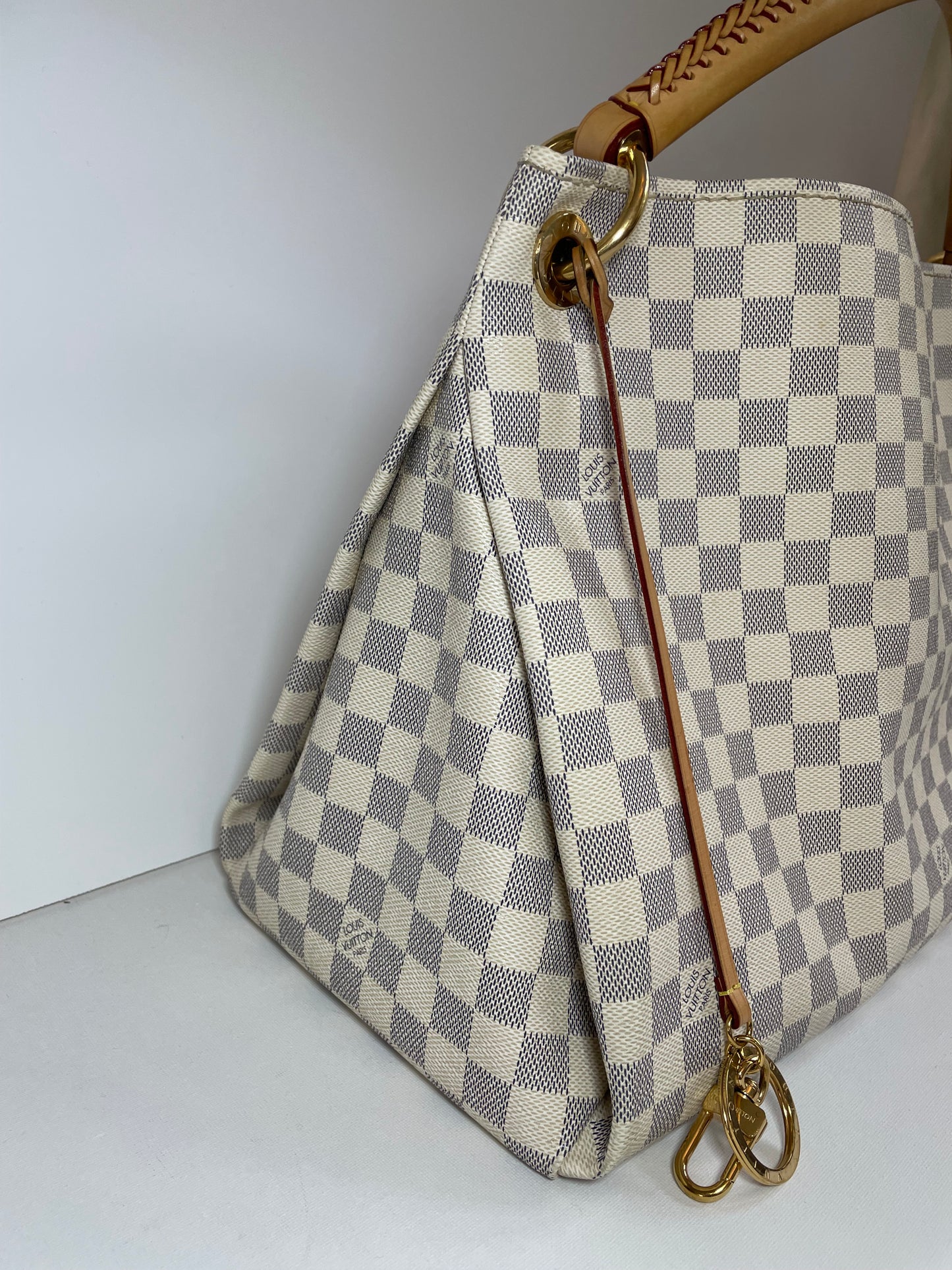 Preloved Louis Vuitton Damier Azur Artsy Hobo Bag, MM