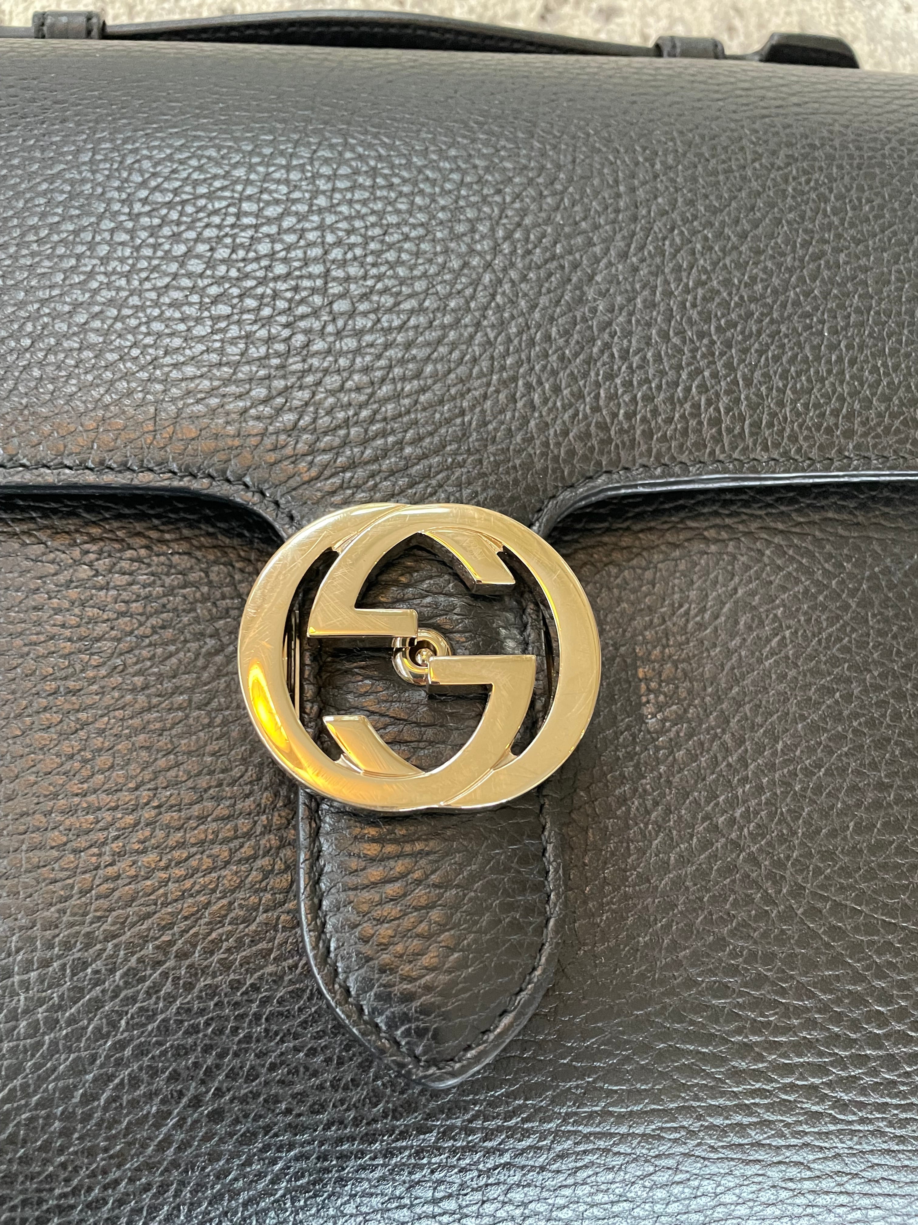 Interlocking gucci bag deals