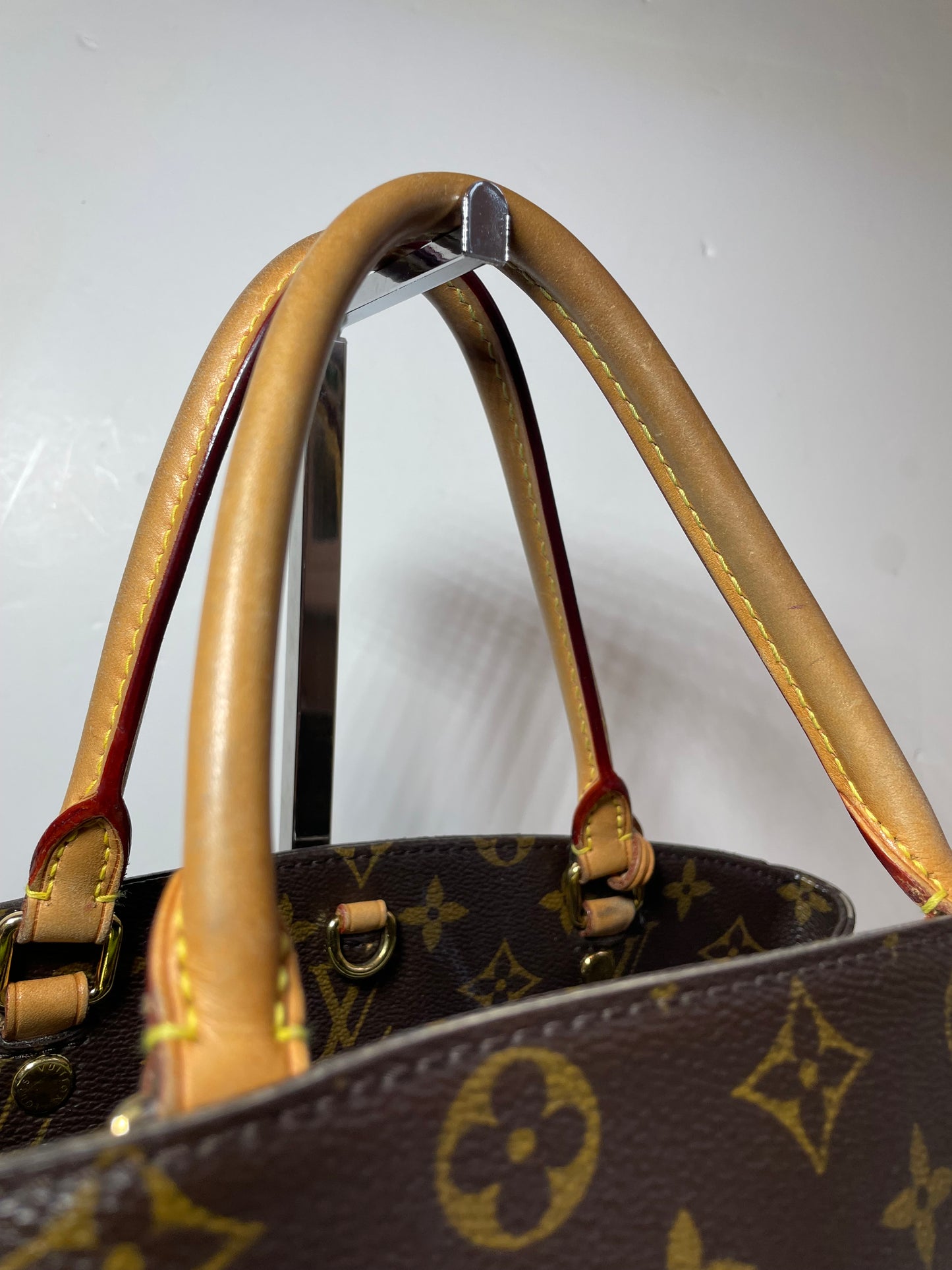 Preloved Louis Vuitton Montaigne Tote Bag, MM