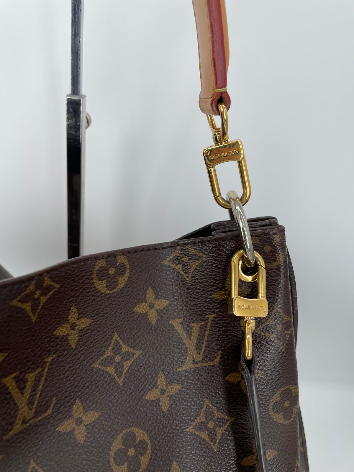 Preloved Louis Vuitton Metis Hobo Shoulder Bag