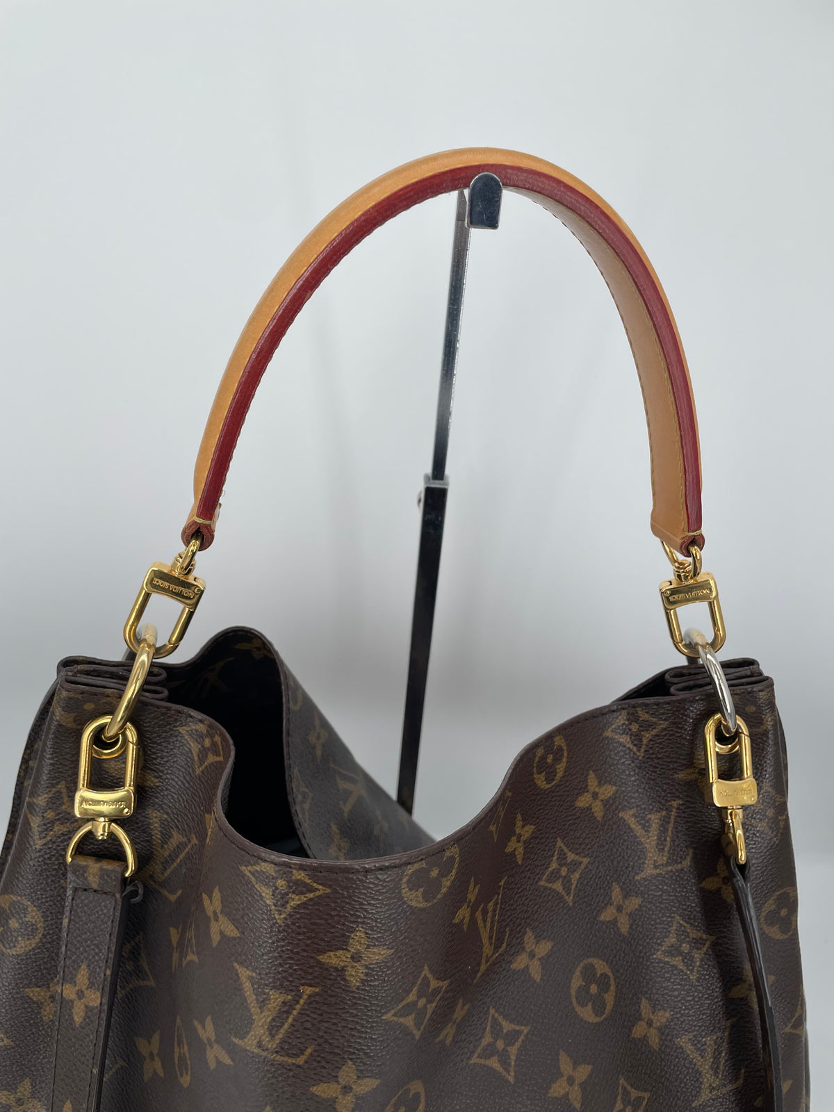 Preloved Louis Vuitton Metis Hobo Shoulder Bag