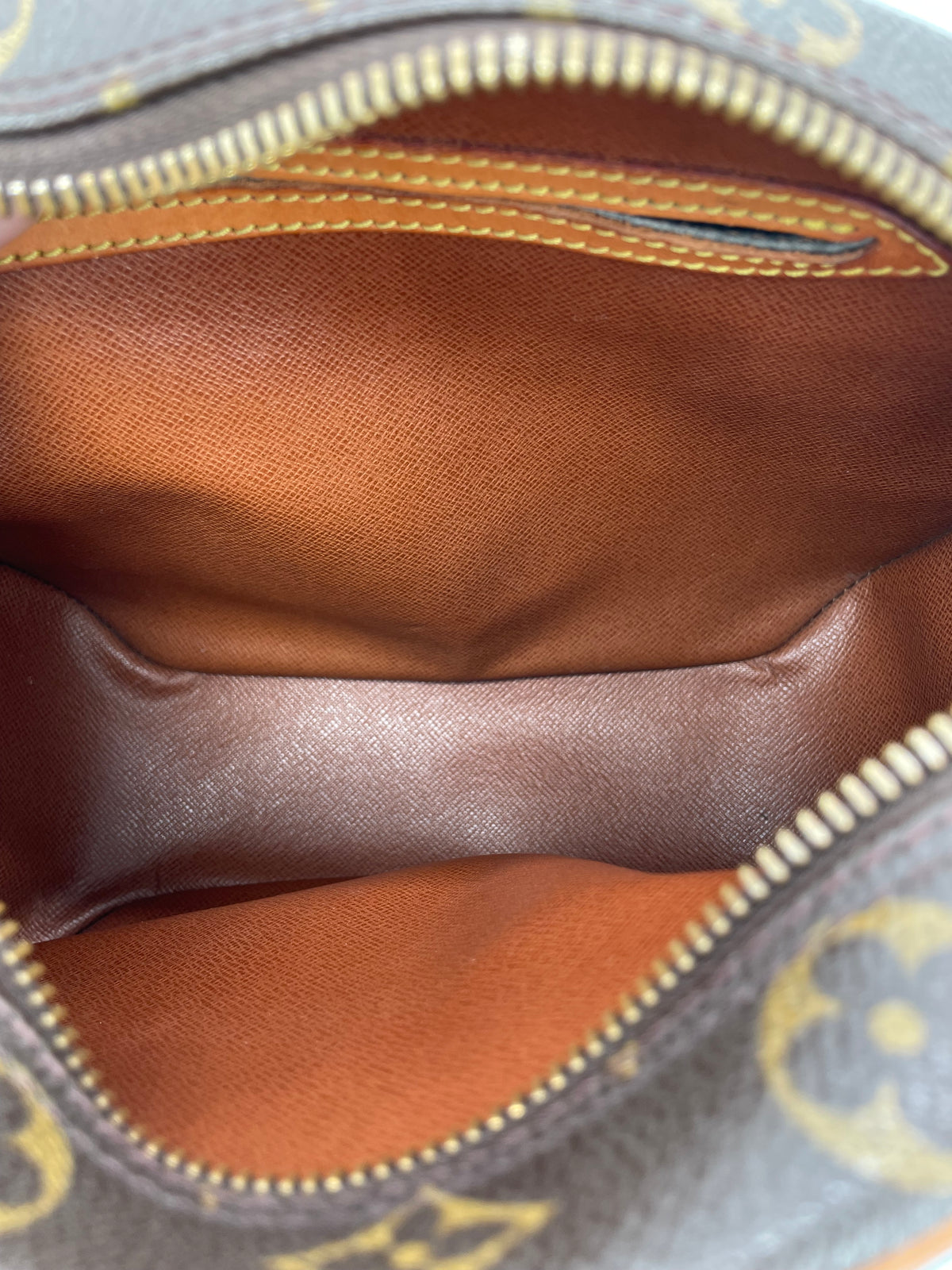 Preloved Louis Vuitton Blois Camera Bag