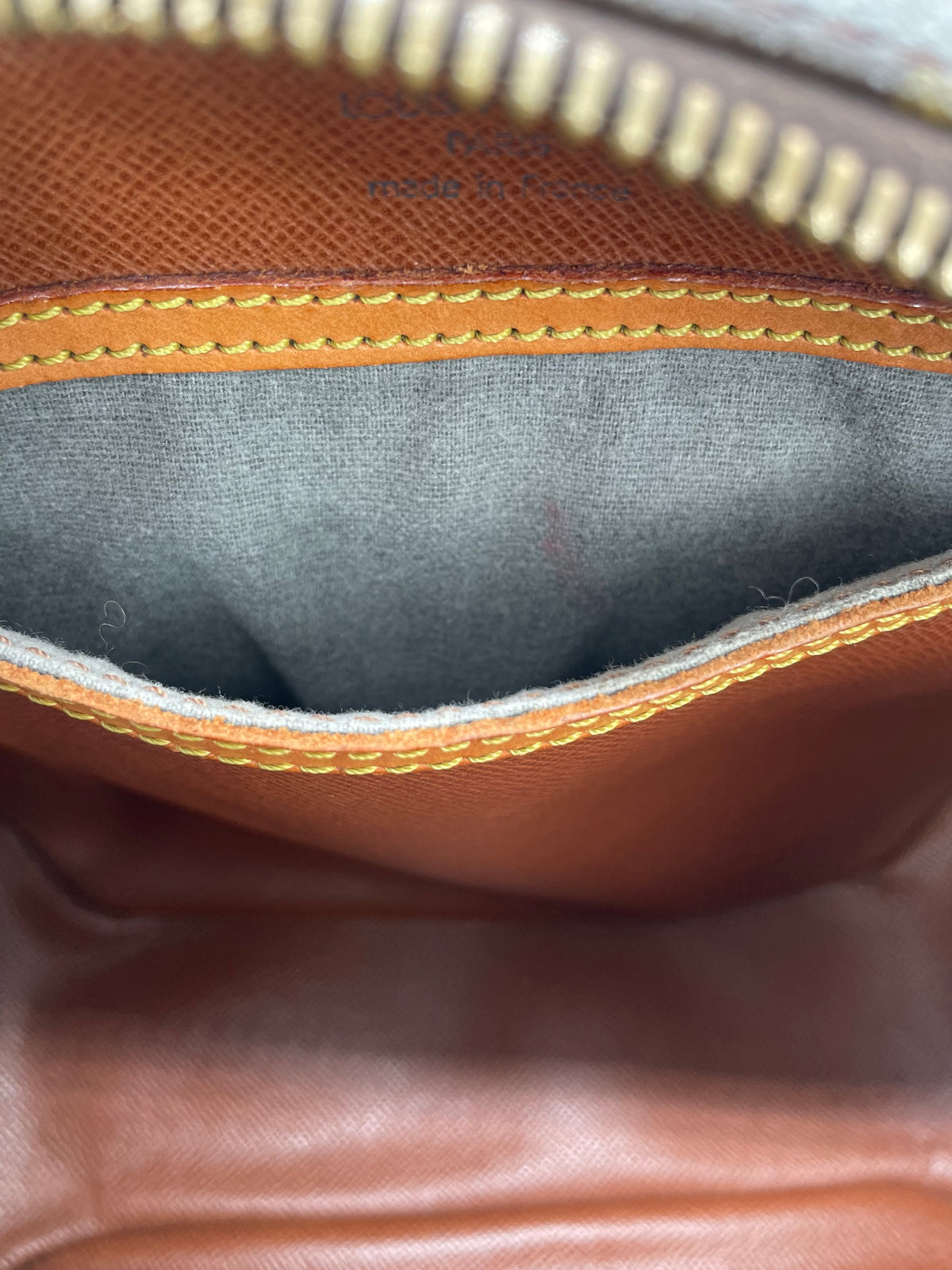 Preloved Louis Vuitton Blois Camera Bag