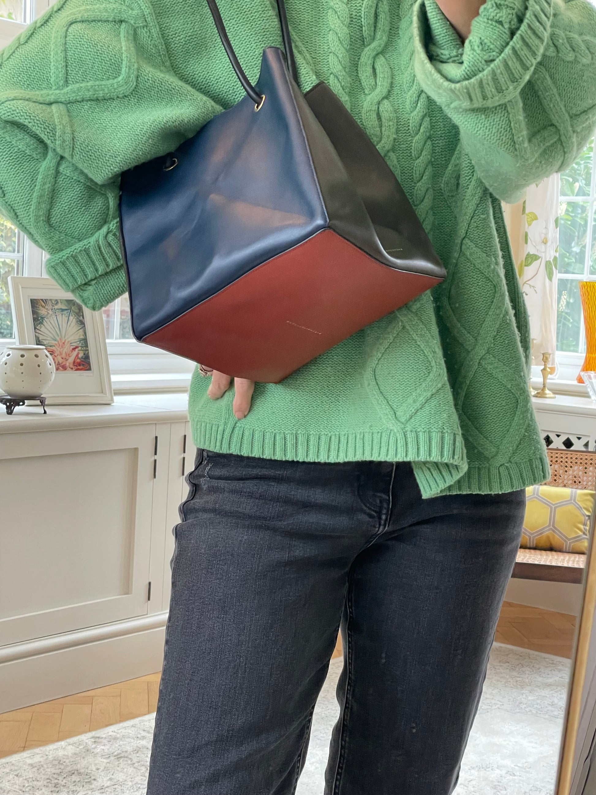 Preloved Victoria Beckham Tri Colour Cube Bag, Small – Carry Kind