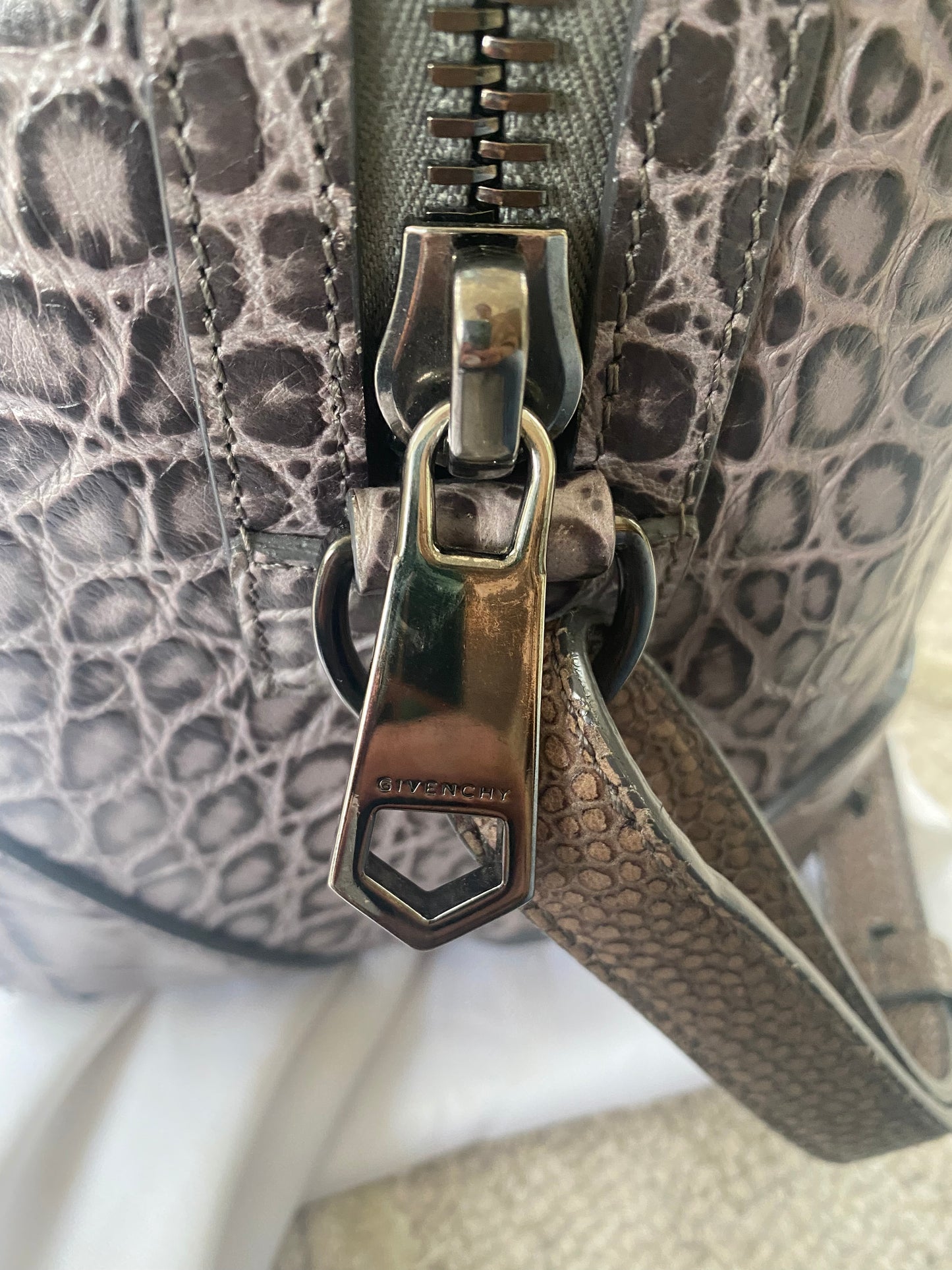 Preloved Givenchy Lucrezia Bowling Bag