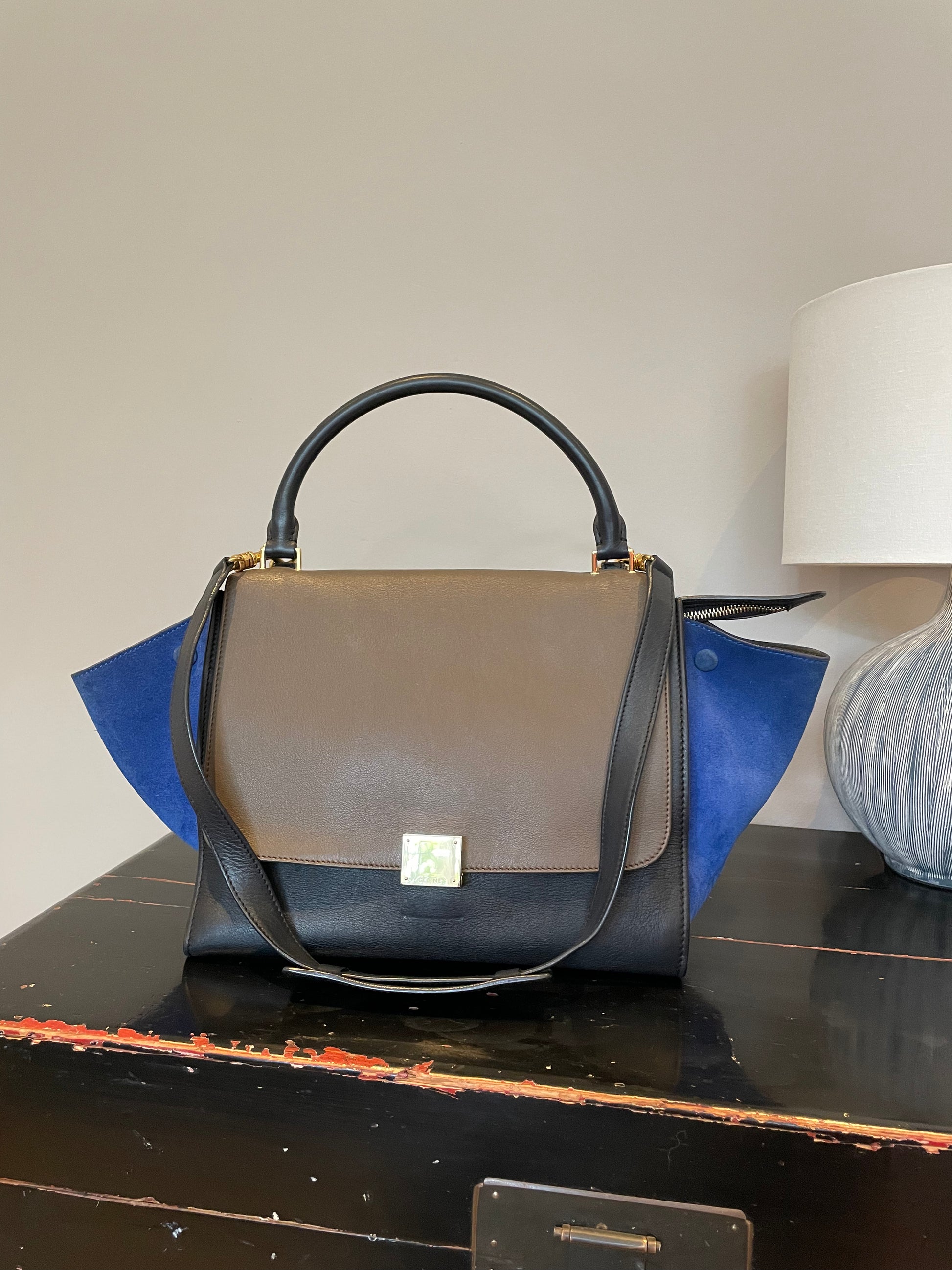 Celine trapez sales