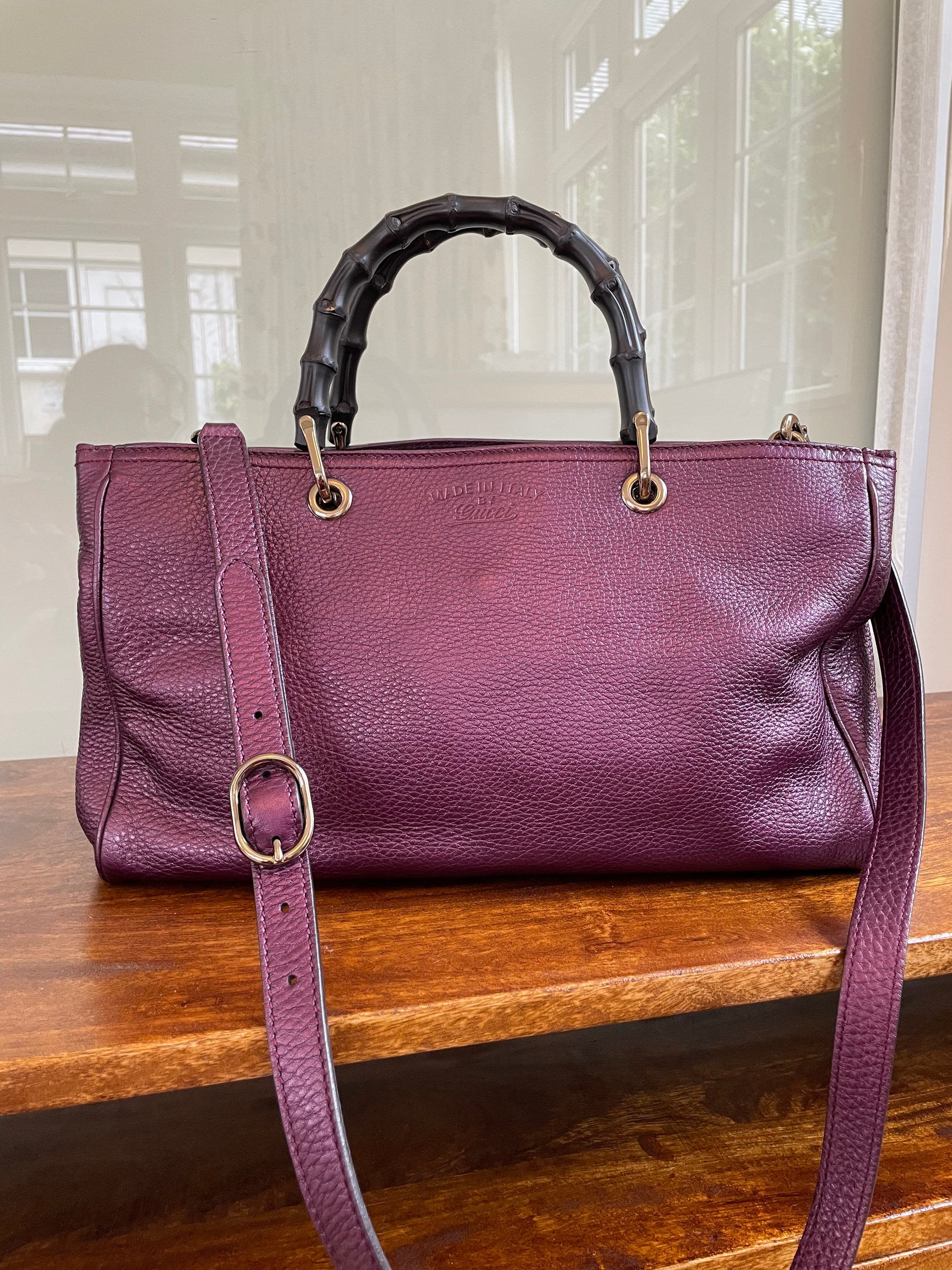 Gucci bamboo 2025 leather bag