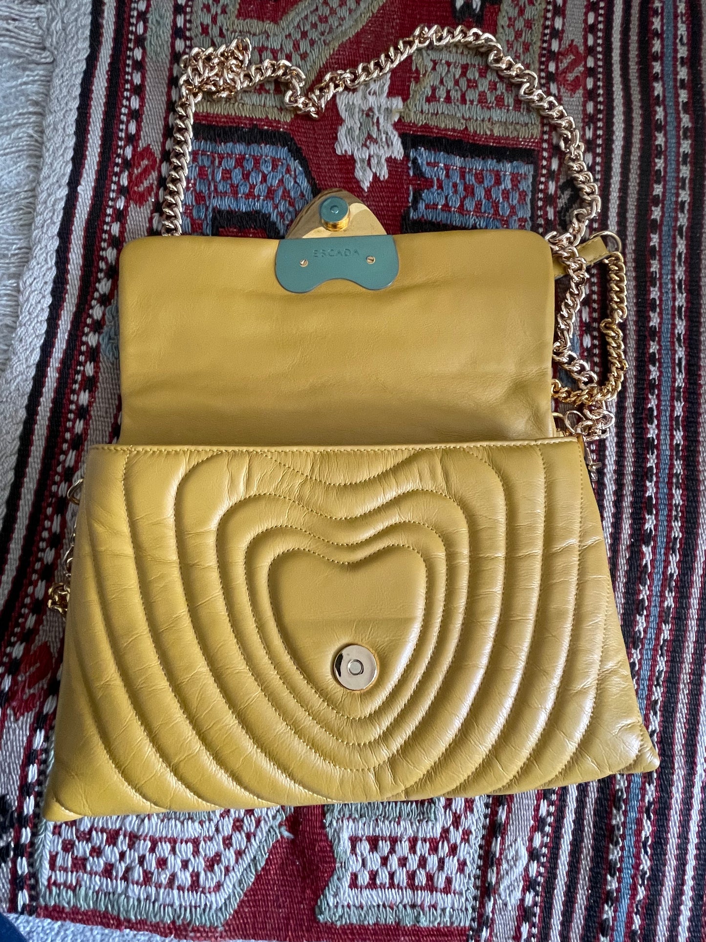 Preloved Escada Heart bag