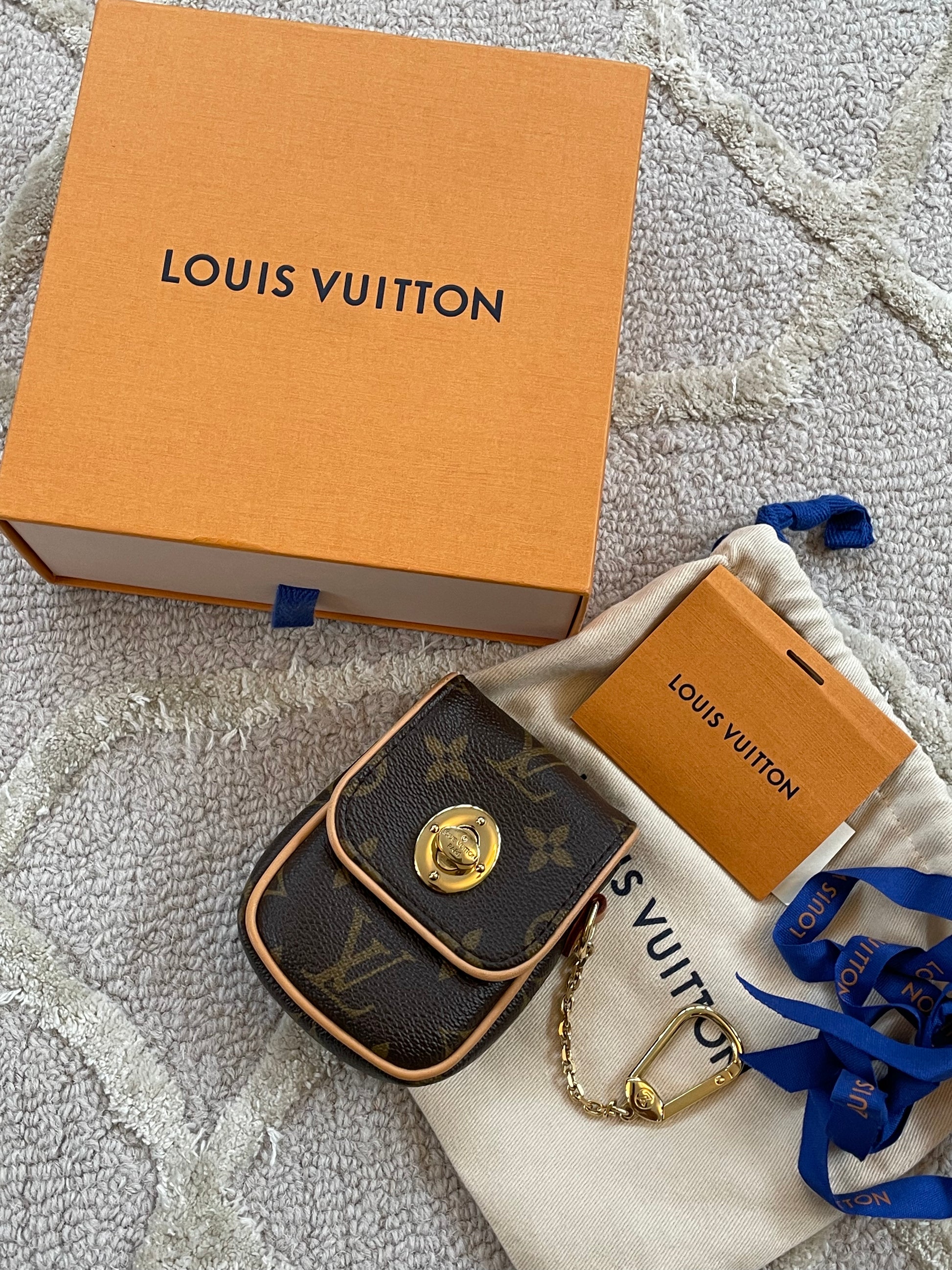 Preloved Louis Vuitton Mini Monogram Tulum Pochette
